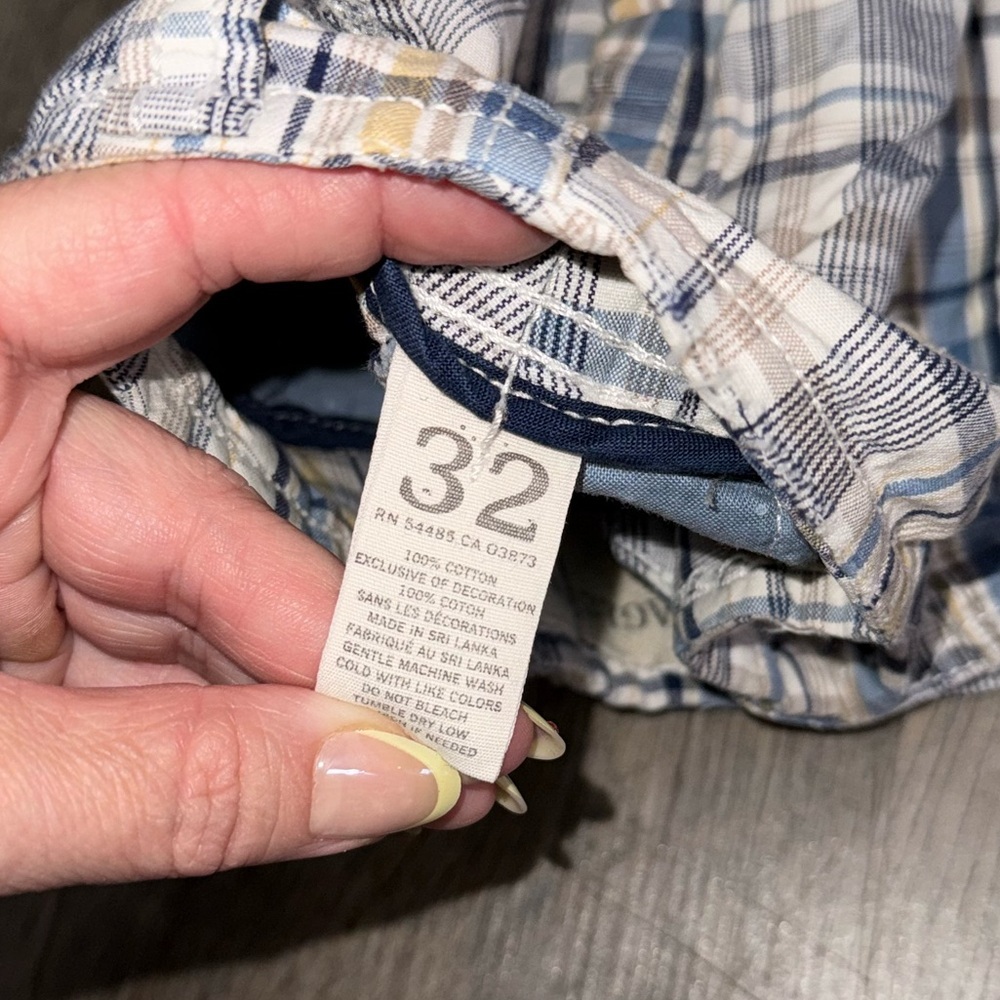 Y2K American Eagle Plaid Shorts - Picture 8 of 8